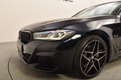 BMW 530e Touring M-Sport aut.