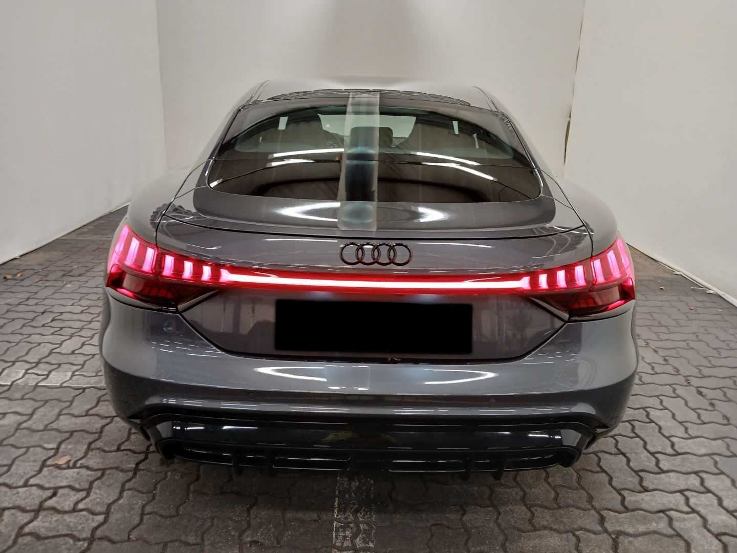 Audi e-tron GT quattro