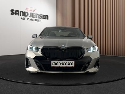 BMW i5 eDrive40 Fully Charged M-Sport