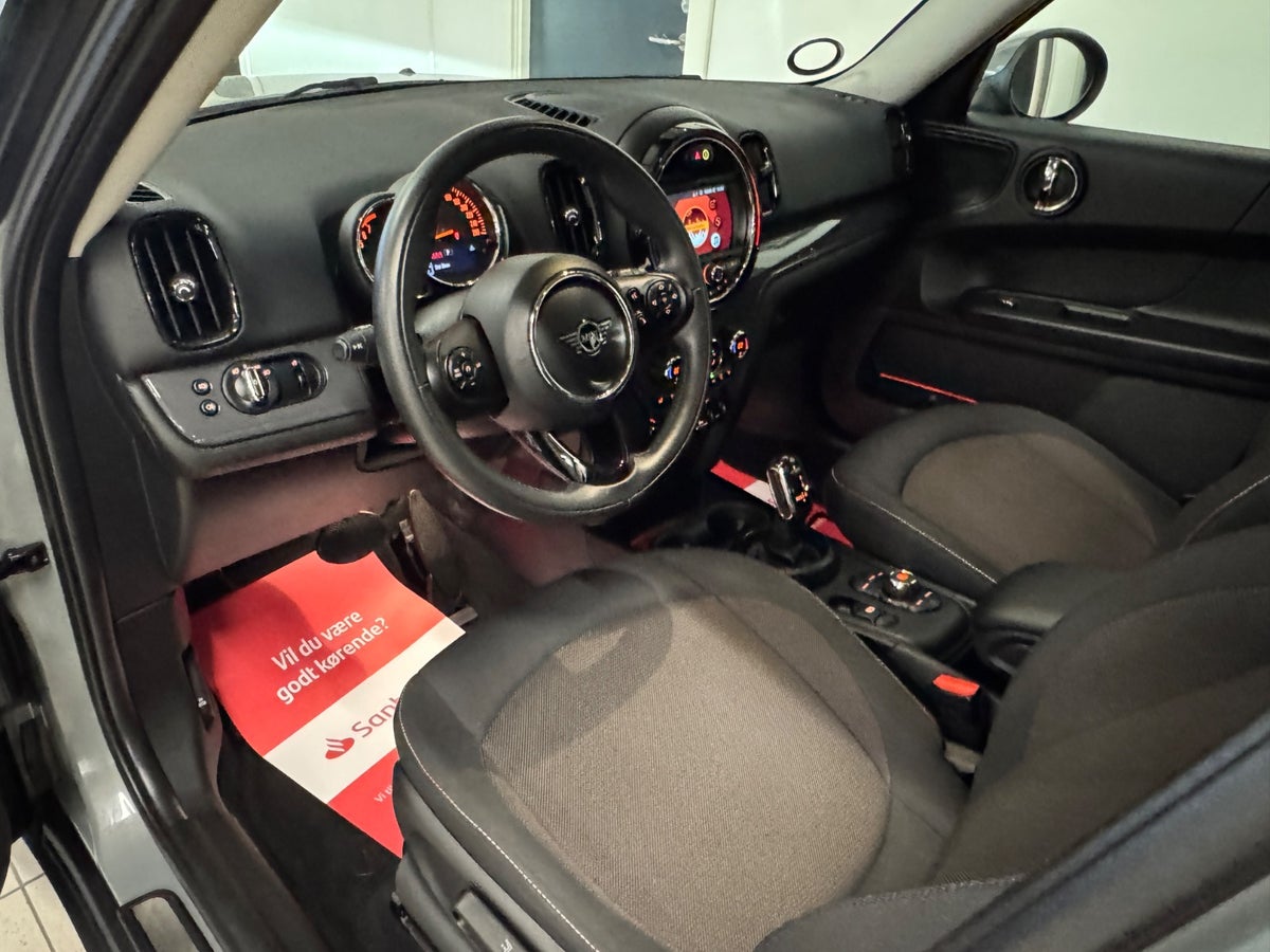 MINI Countryman Cooper Essential aut.