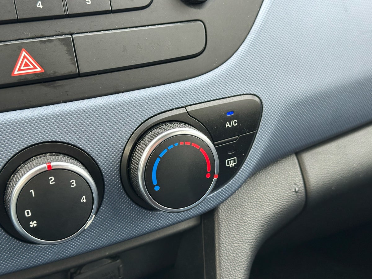 Hyundai i10 Go Air billede 9