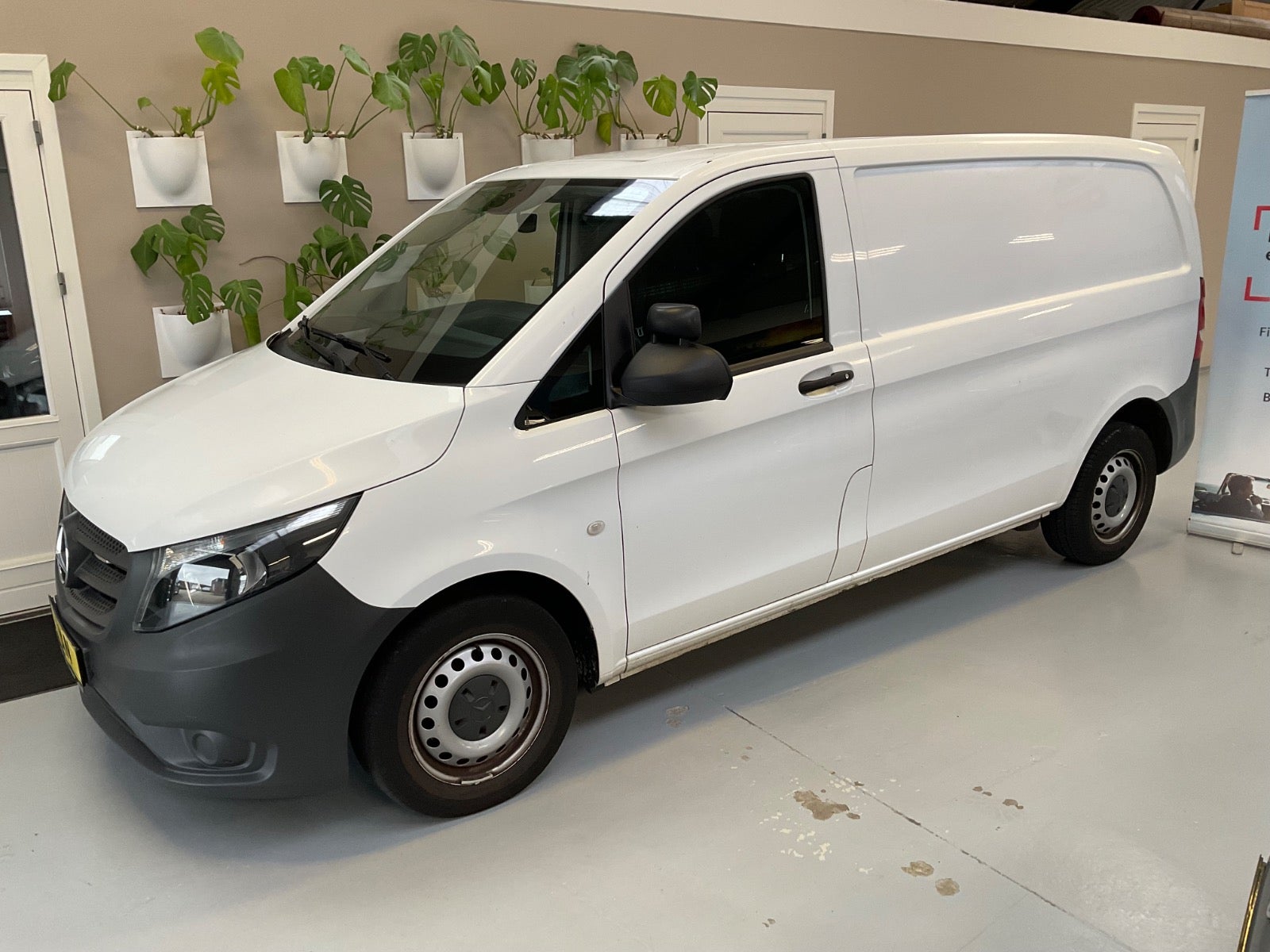Mercedes Vito 114 2,0 CDi Kassevogn aut. K RWD - 2