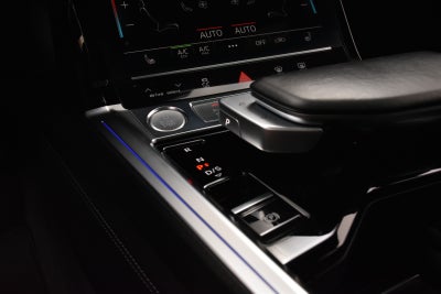 Audi e-tron S-line Sportback quattro