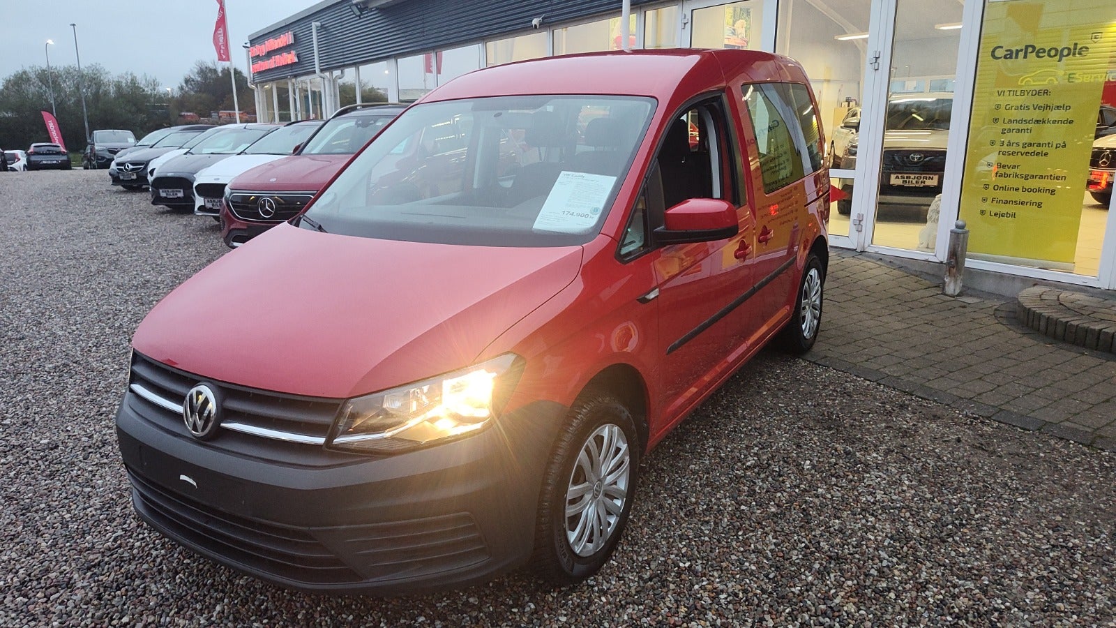 VW Caddy 2016