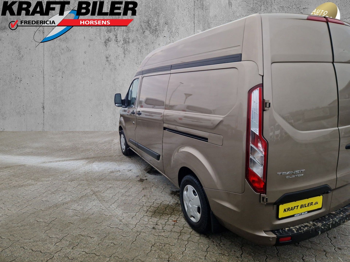 Billede af Ford Transit Custom 300L 2,0 TDCi 130 Trend