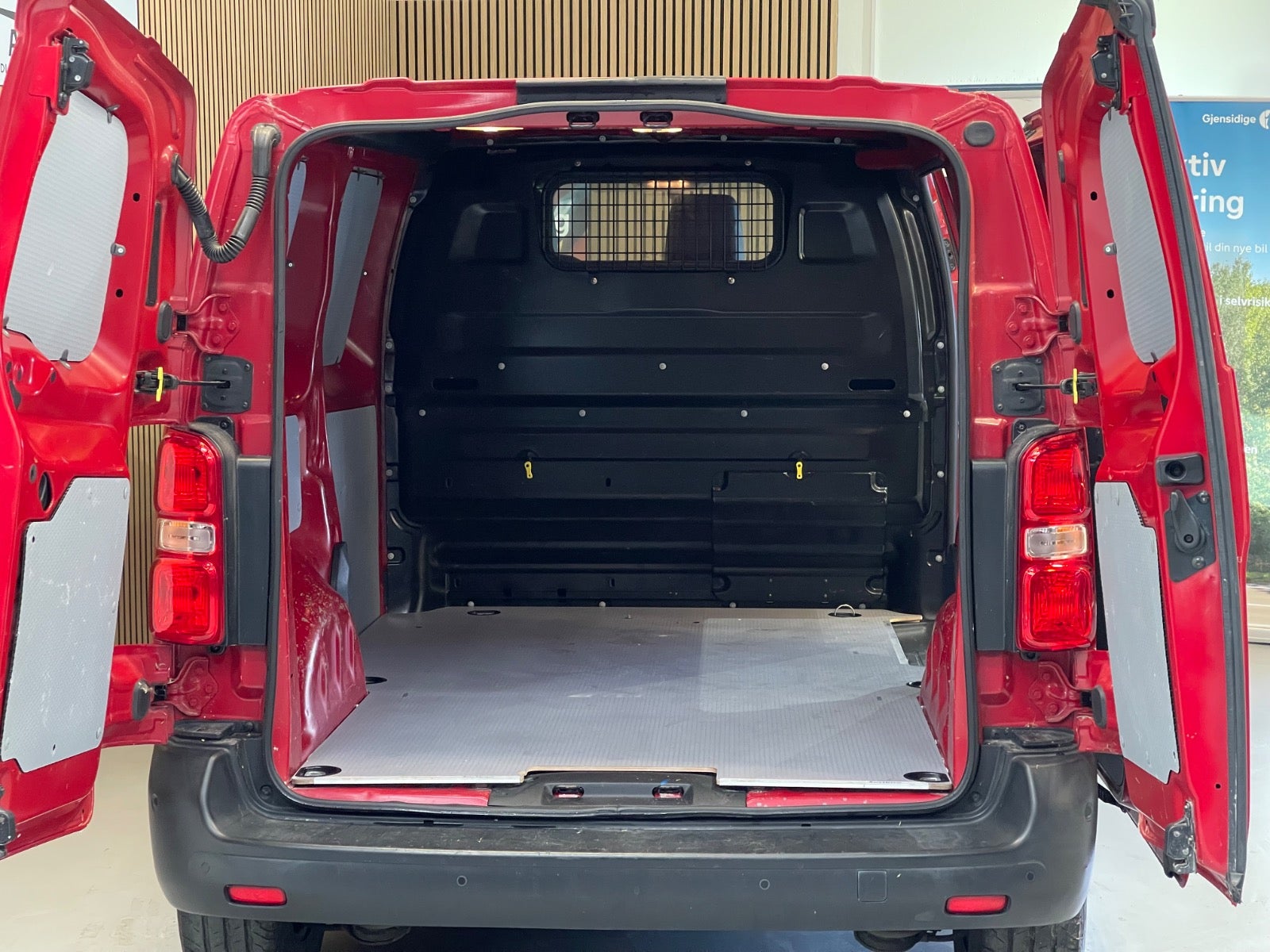 Billede af Toyota ProAce 2,0 D 120 Medium Comfort