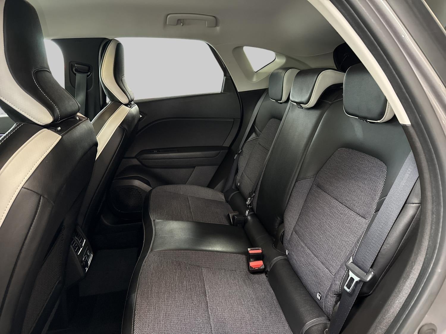 Billede af Renault Captur 1,3 TCe 140 Intens EDC