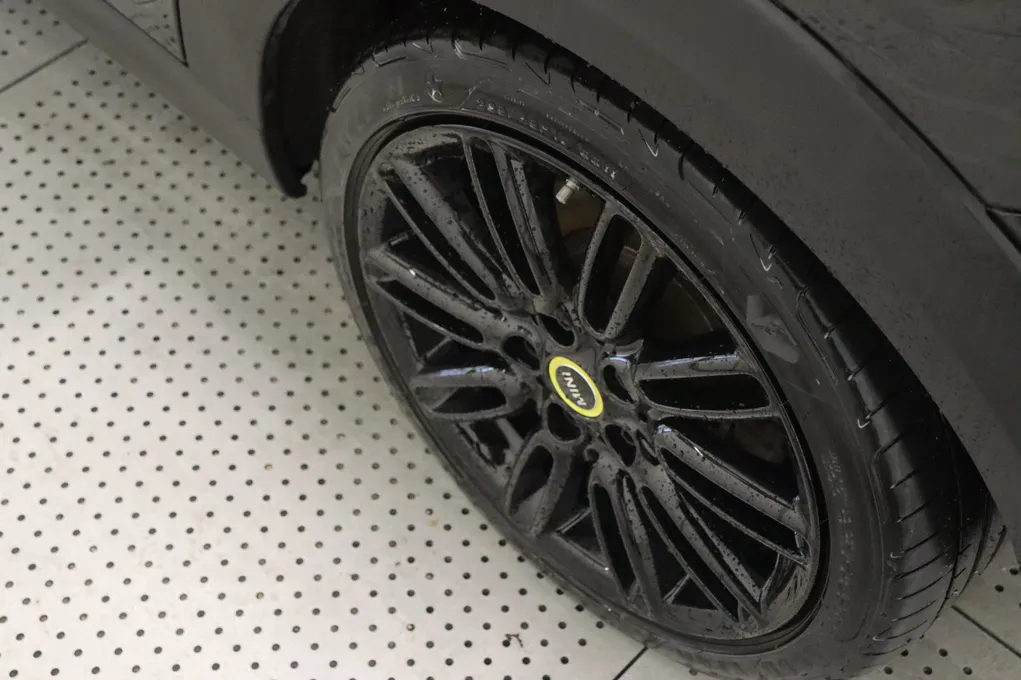 MINI Cooper SE Classic Trim