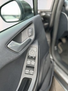 Ford Fiesta EcoBoost mHEV Titanium