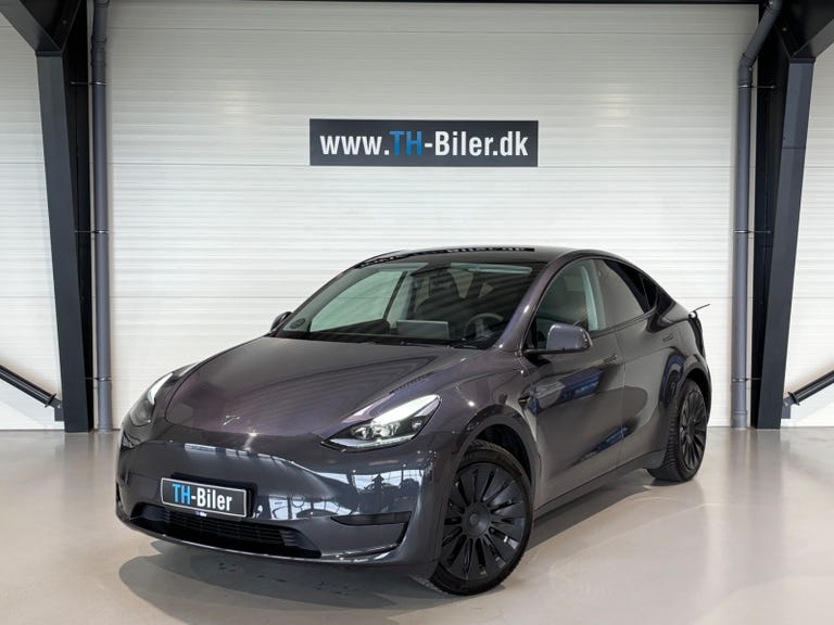 Tesla Model Y RWD
