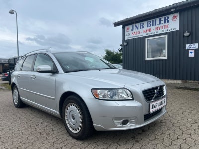 Volvo V50 1,6 D Summum Diesel modelår 2009 km 284000 træk nysynet klimaanlæg ABS airbag alarm centra