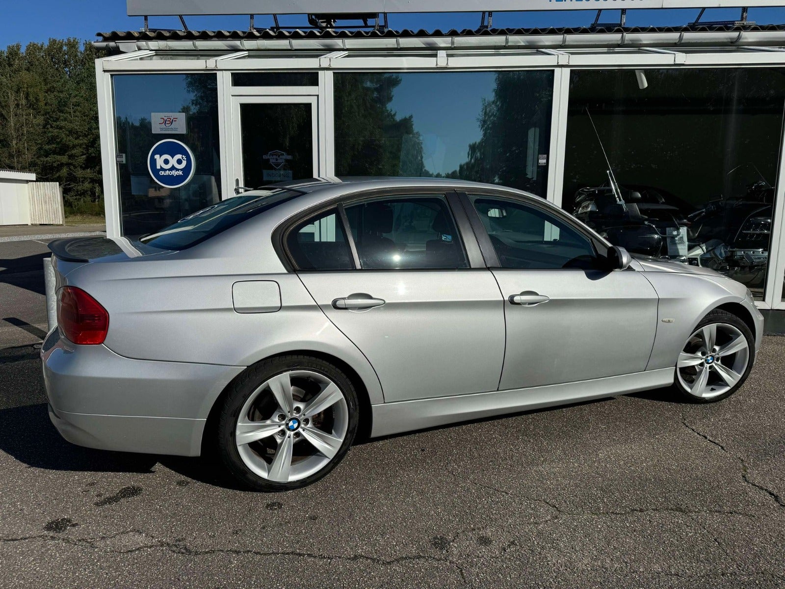 BMW 318i 2006