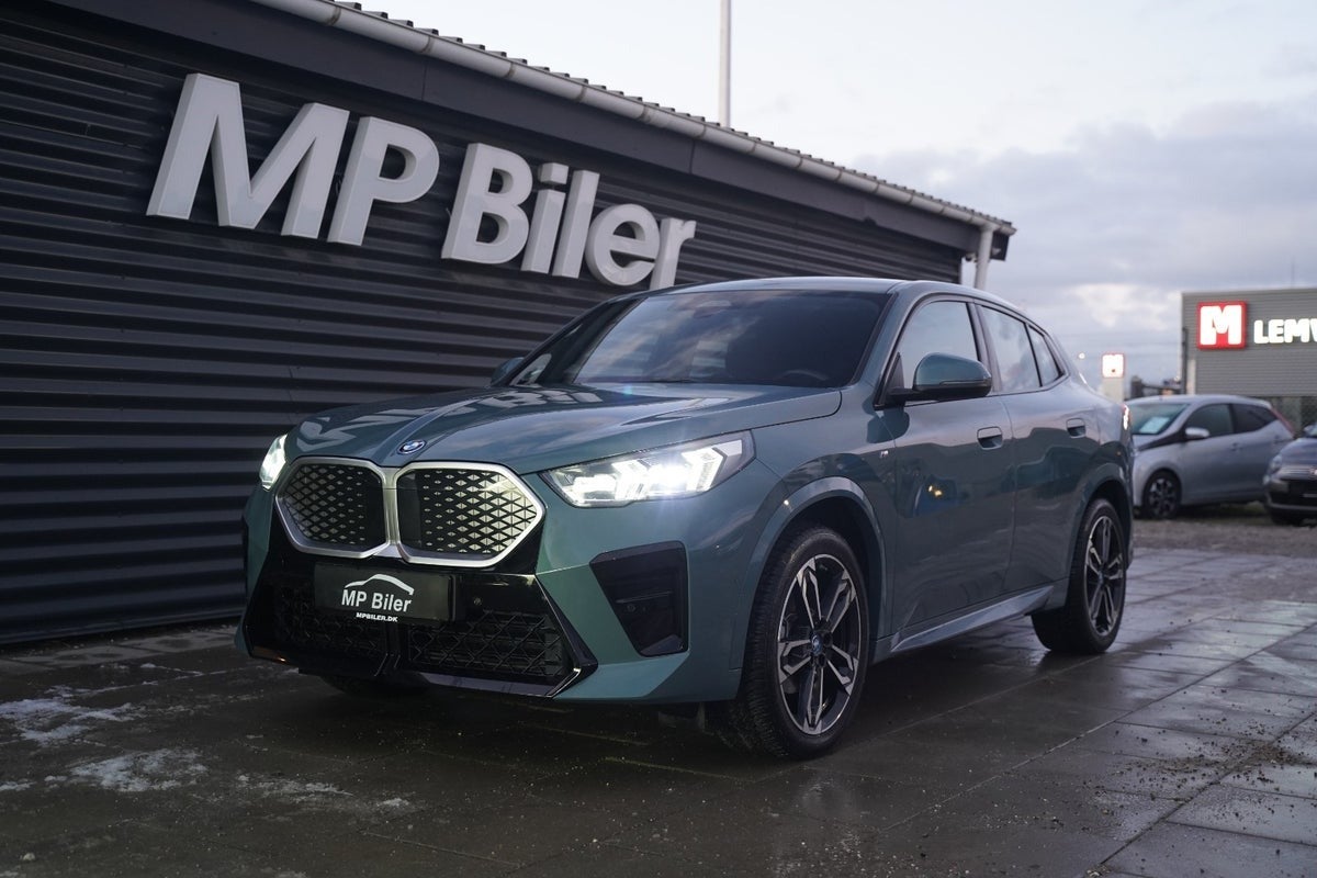 Billede af BMW iX2  eDrive20 M-Sport