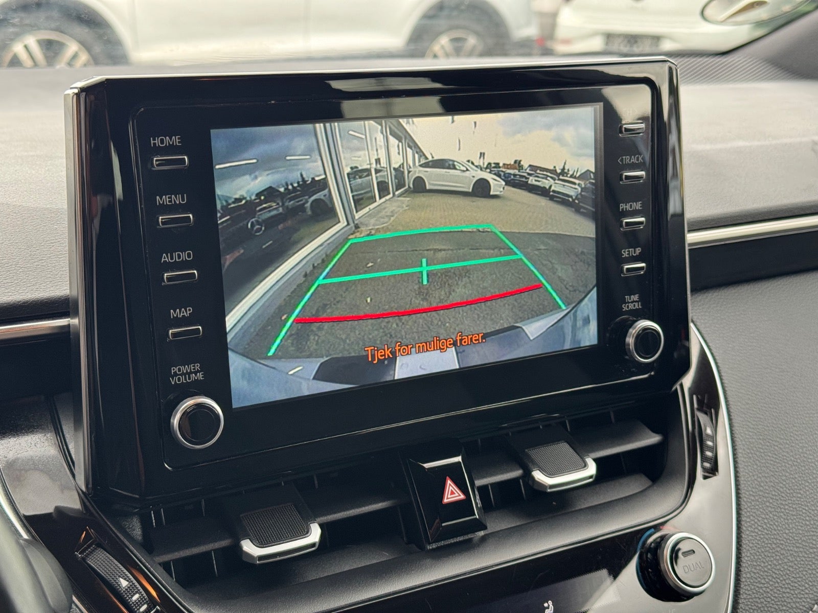 Billede af Toyota Corolla 1,8 Hybrid Premium Smart Design MDS