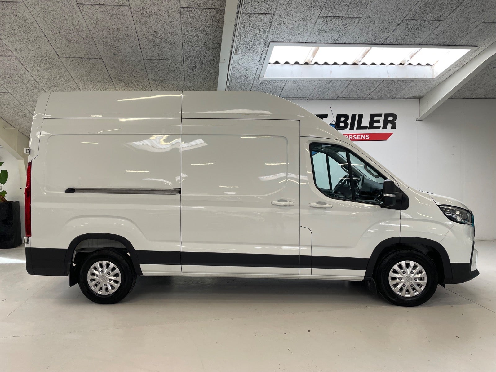 Billede af Maxus e-Deliver 9 88 L3H3 Kassevogn