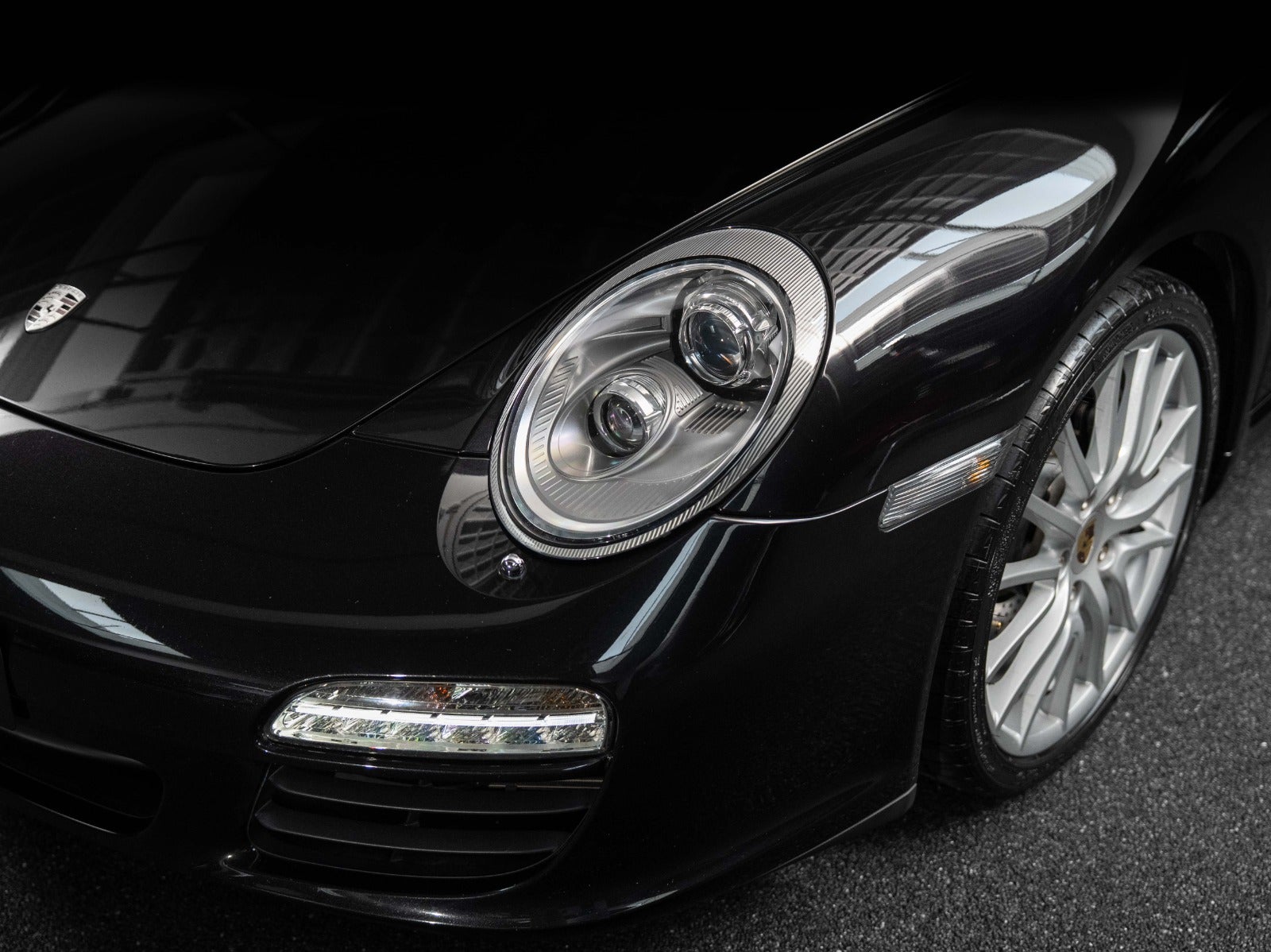 Gallery image 6 of 17