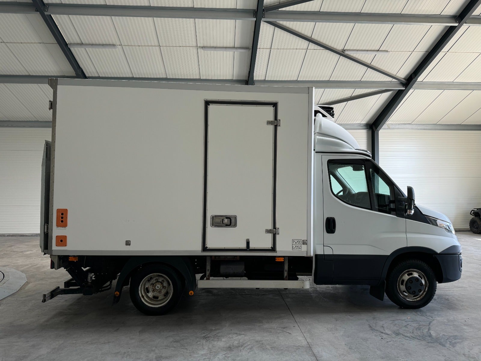 Billede af Iveco Daily 2,3 35S15 Alukasse m/køl