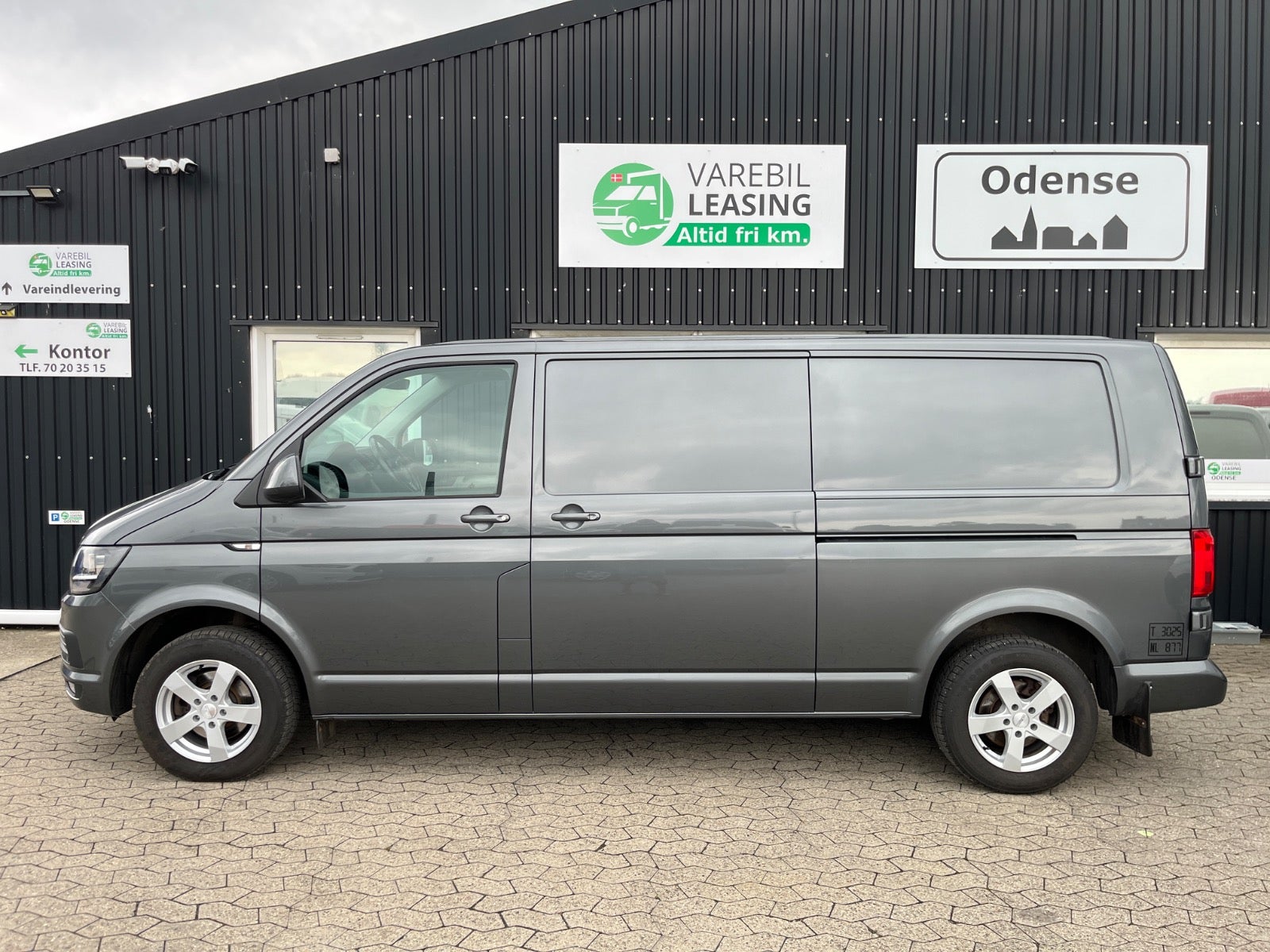 Billede af VW Transporter 2,0 TDi 150 Kassevogn DSG lang