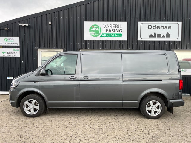 VW Transporter 2,0 TDi 150 Kassevogn DSG lang