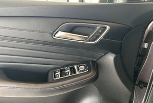 MG EHS PHEV Luxury