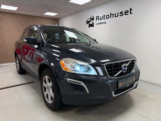 Volvo XC60 2,4 D3 163 Summum aut. AWD