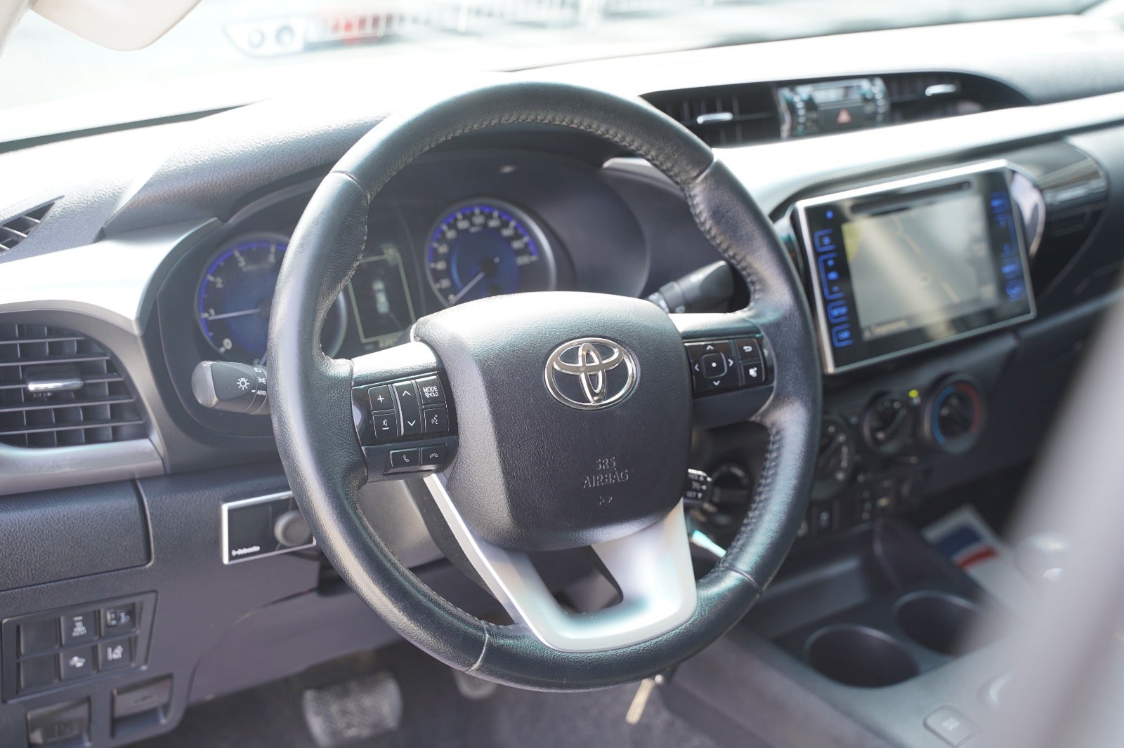 Billede af Toyota HiLux 2,4 D-4D 150 T3 Db.Kab aut. 4x4