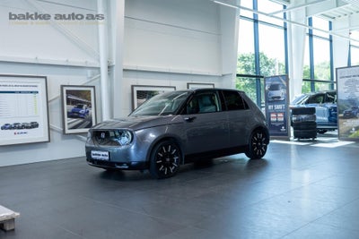 Honda e  Advance 5d