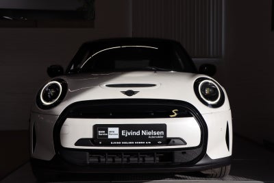 MINI Cooper SE Edition Premium Plus