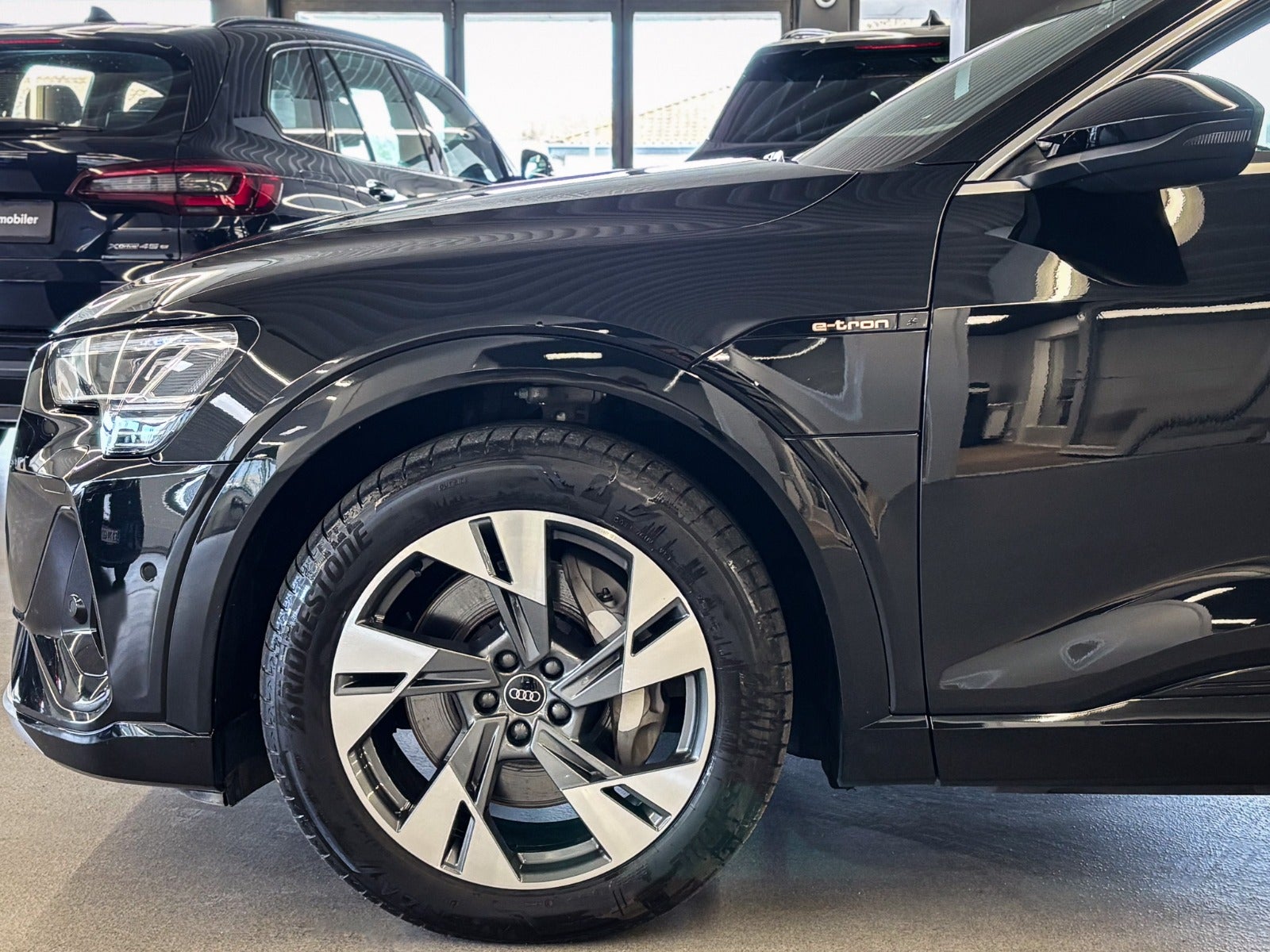 Billede af Audi e-tron 55 S-line quattro