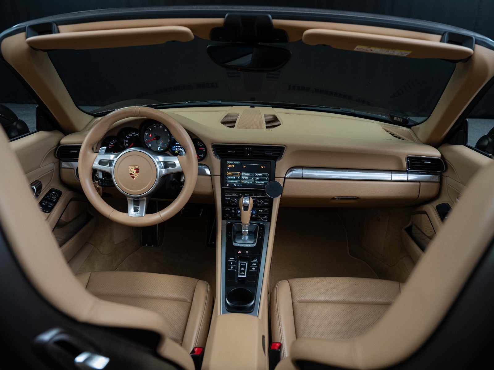 Gallery image 15 of 19