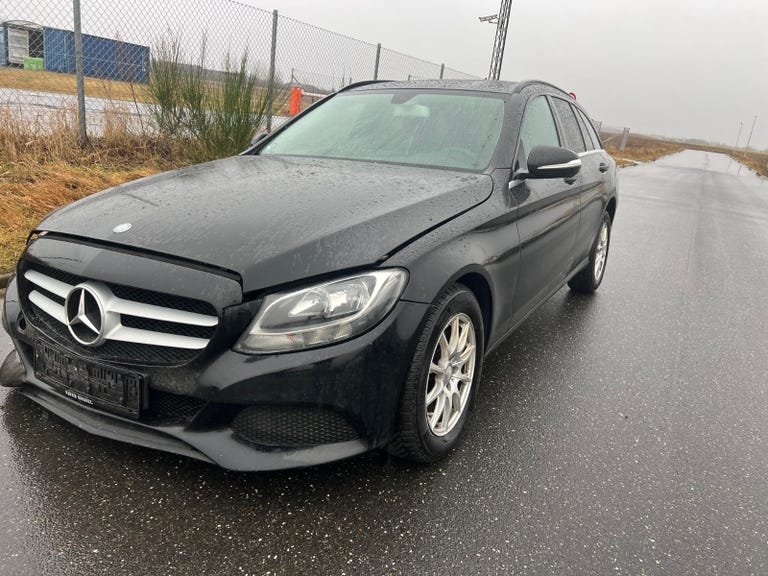 Mercedes C220 BlueTEC Business stc. aut.