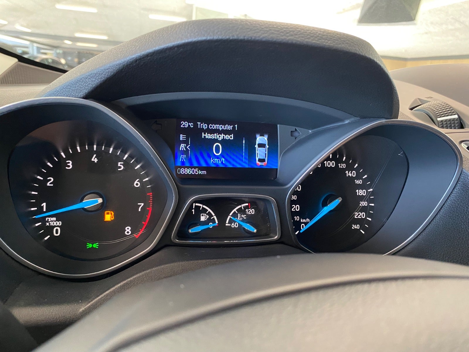 Ford C-MAX SCTi 125 Titanium – 14