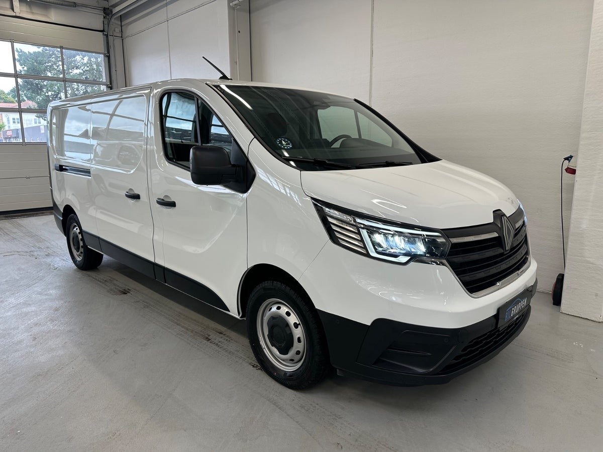 Billede af Renault Trafic 2,0 dCi 130 L2H1 Tekno