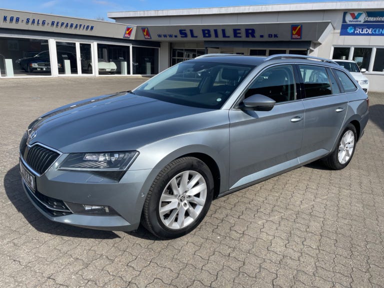 Skoda Superb TDi 190 Style Combi DSG