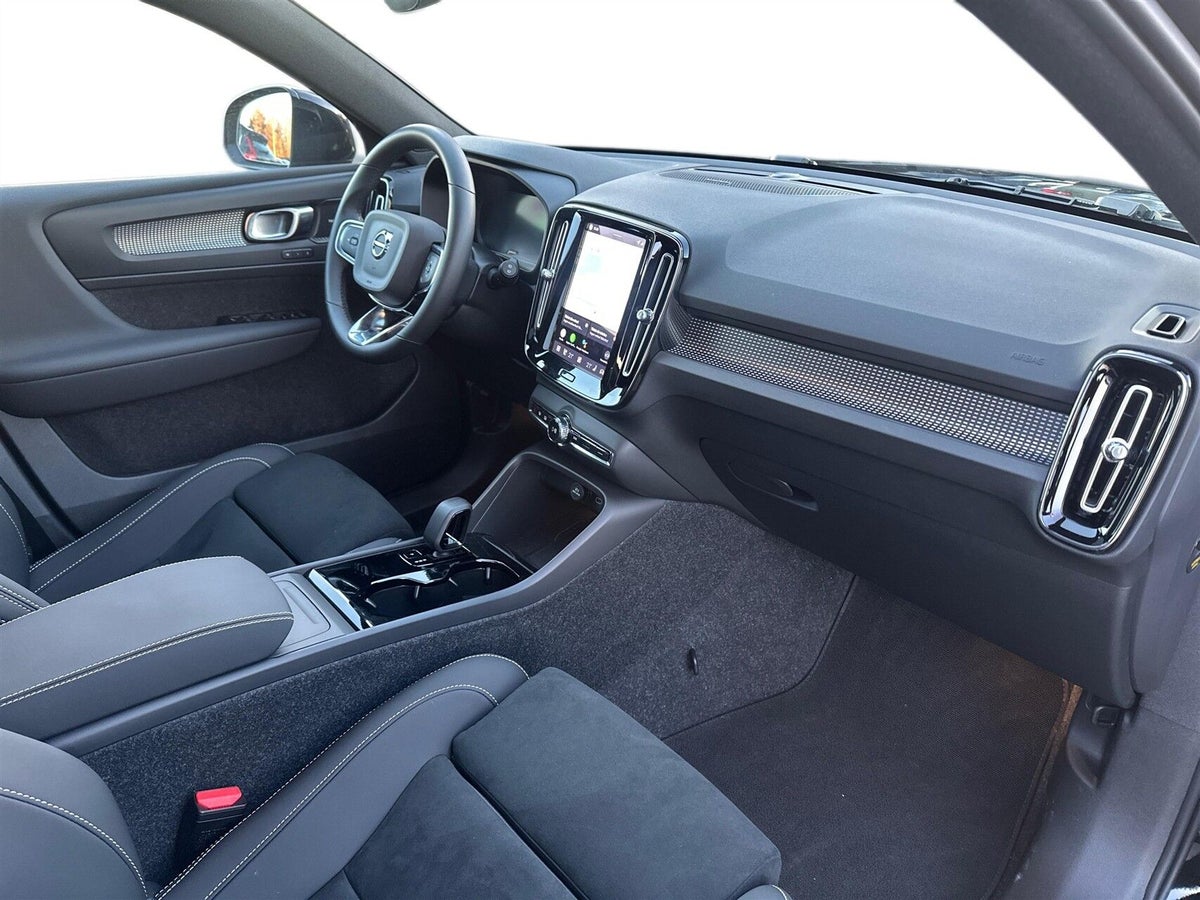 Volvo EX40 Extended Range Black Edition billede 10