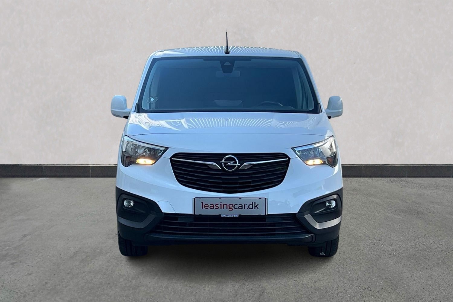 Billede af Opel Combo 1,5 D 130 Innovation L2V2 aut.