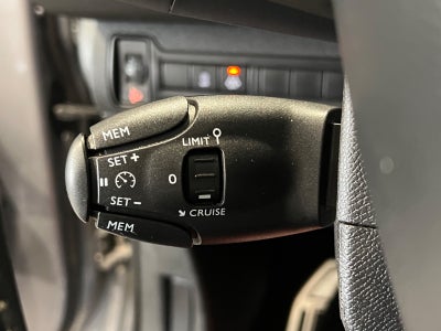 Peugeot 308 BlueHDi 120 Allure Sky SW