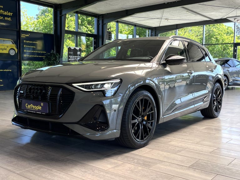 Audi e-tron Black Edition S-line quattro
