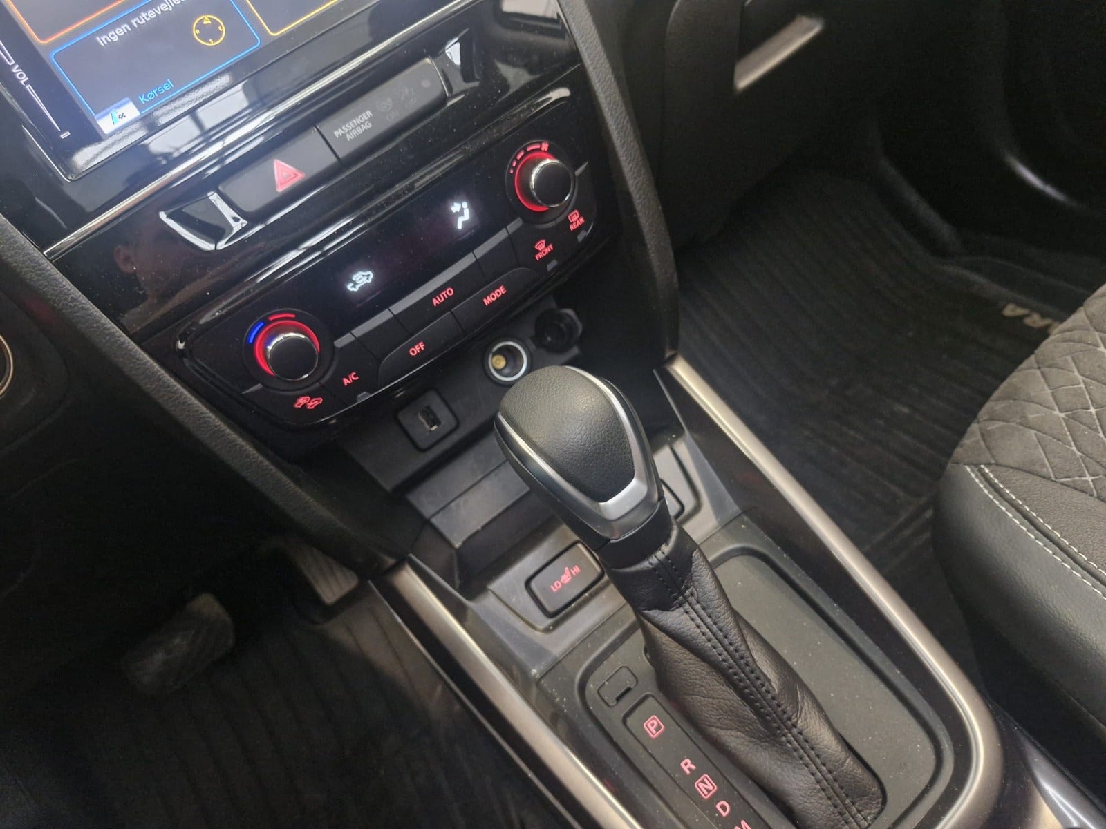 Billede af Suzuki Vitara 1,5 S-Hybrid Adventure AGS