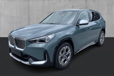 BMW iX1 eDrive20 X-Line