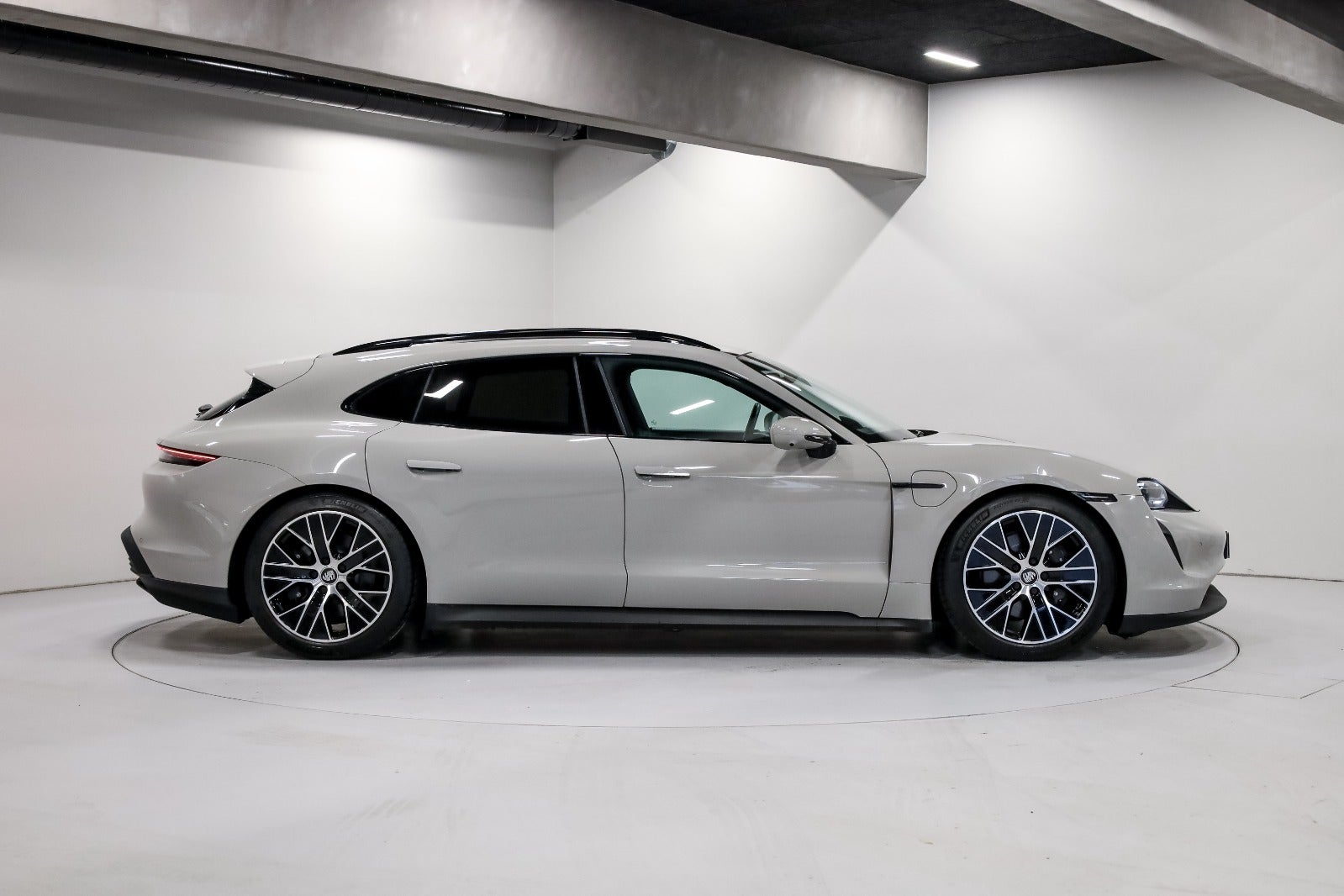 Porsche Taycan Performance+ Sport Turismo