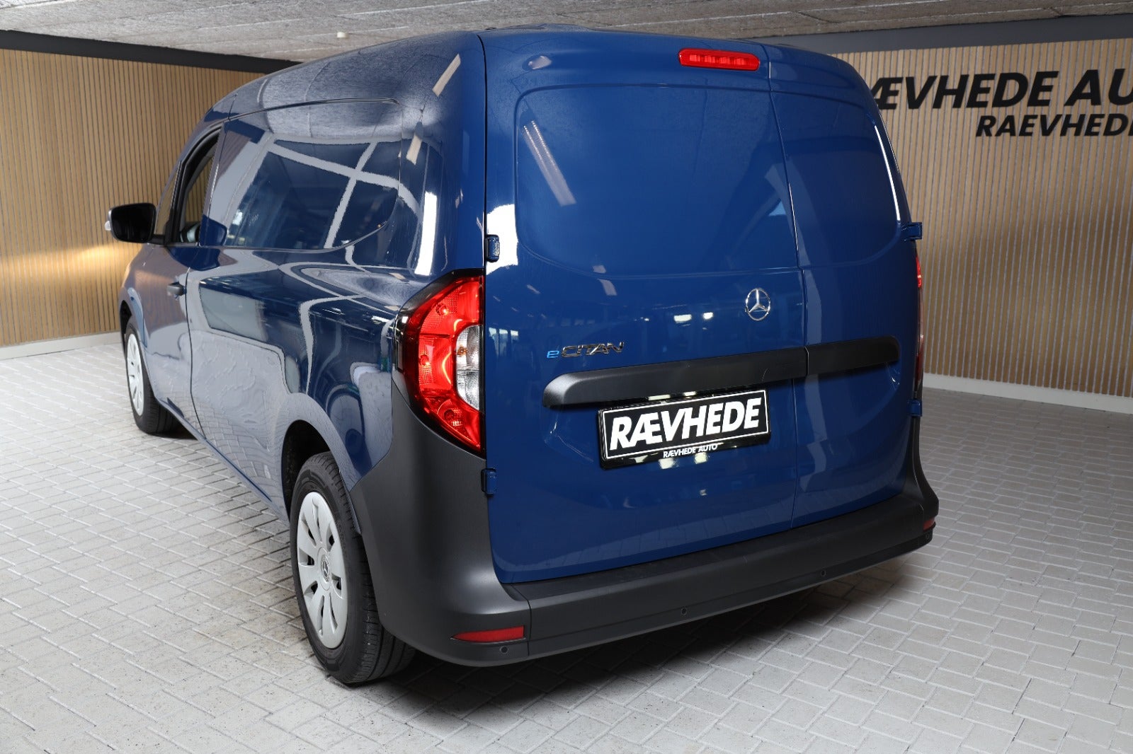 Mercedes eCitan A3 Basis Van – 4