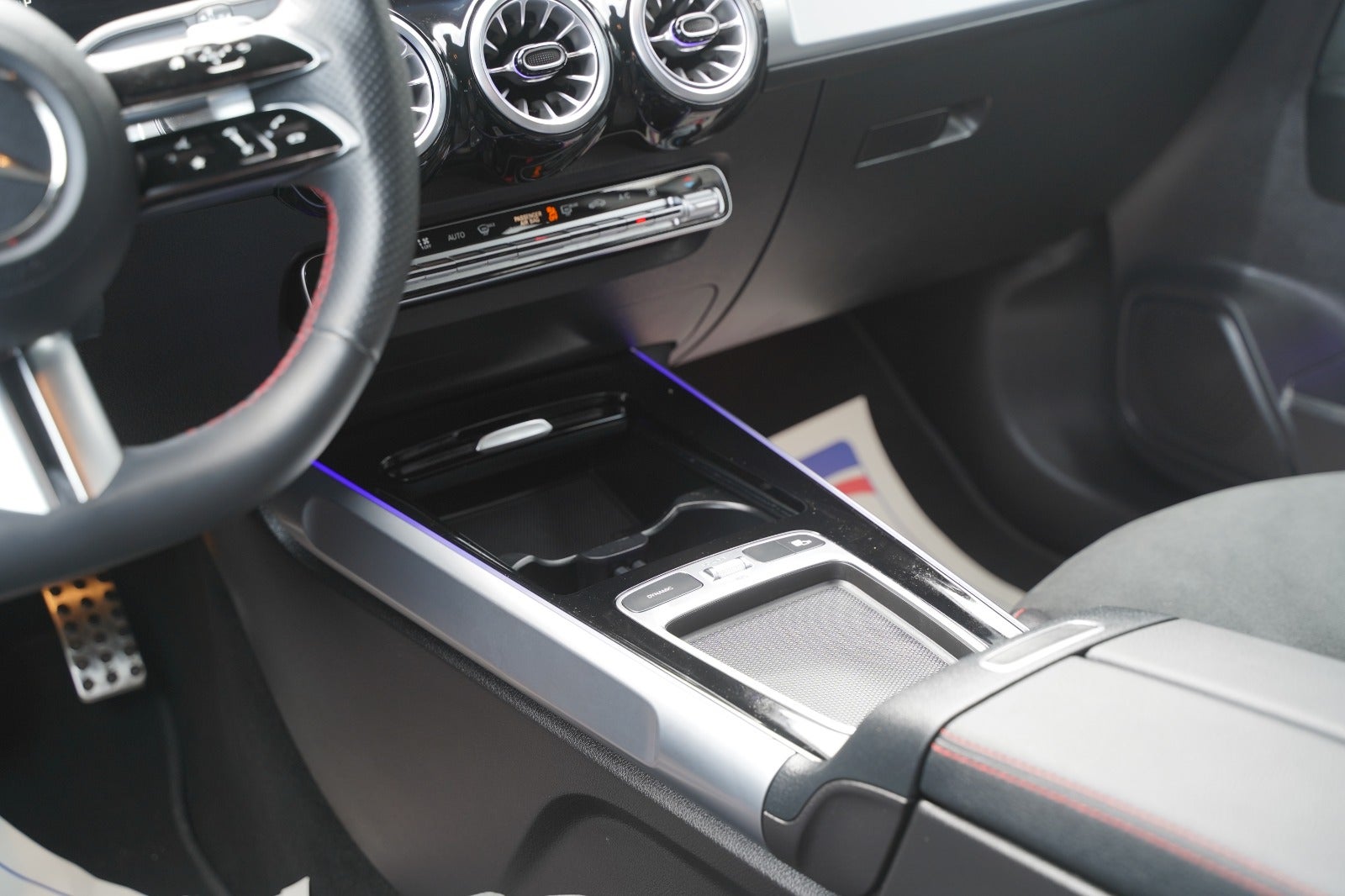 Billede af Mercedes EQB350  AMG Edition 4Matic