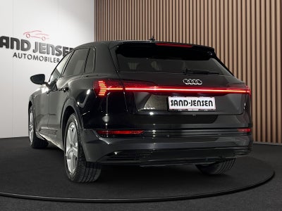 Audi e-tron Advanced quattro Van