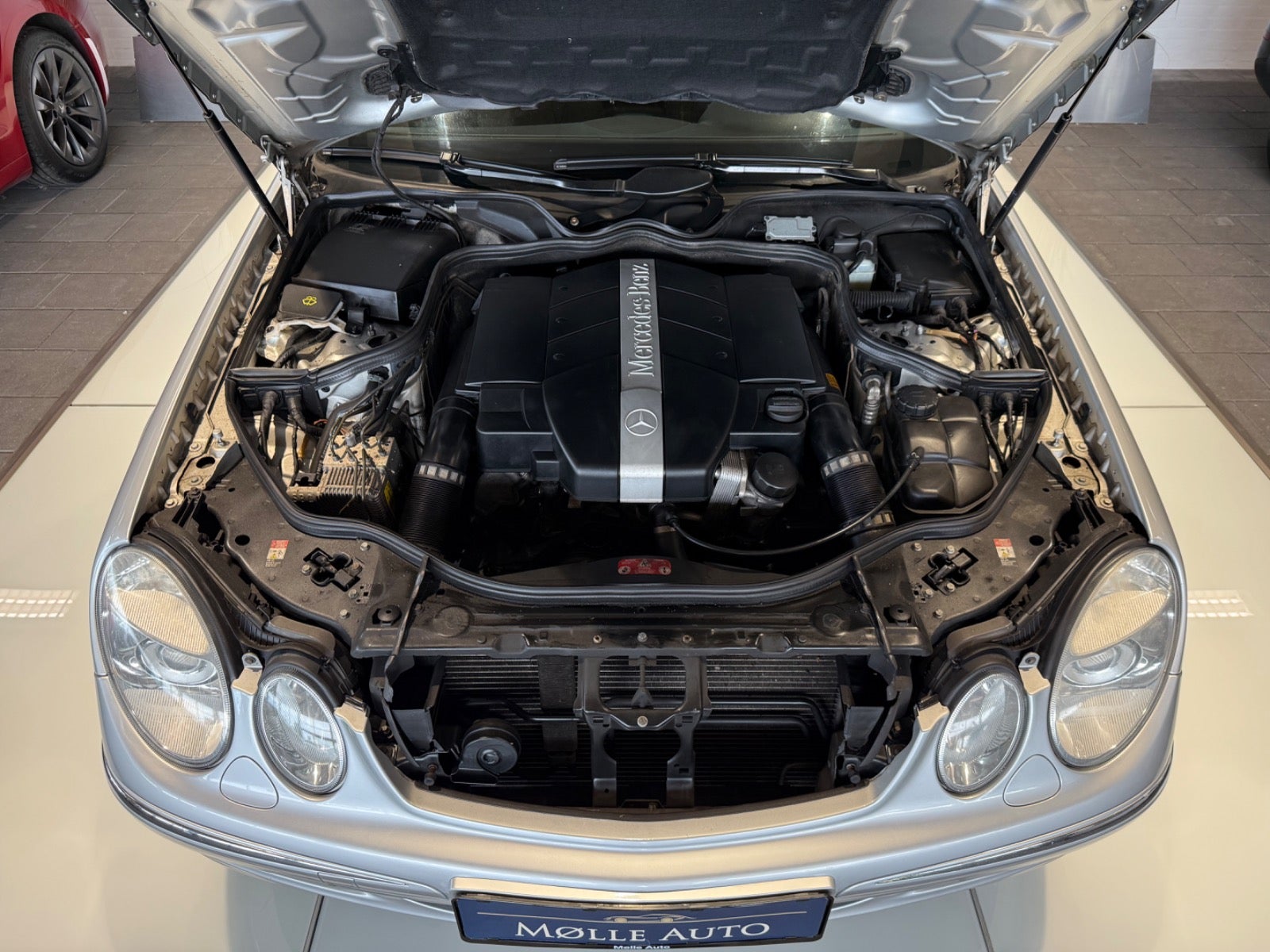 Billede af Mercedes E240 2,6 Elegance aut.