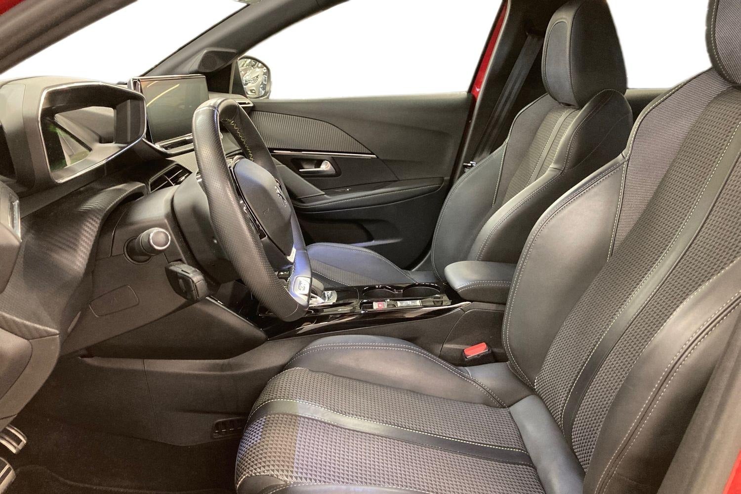 Billede af Peugeot e-208 50 GT Prime+