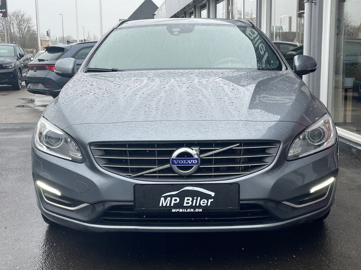 Billede af Volvo V60 2,0 D3 150 Momentum aut. Van