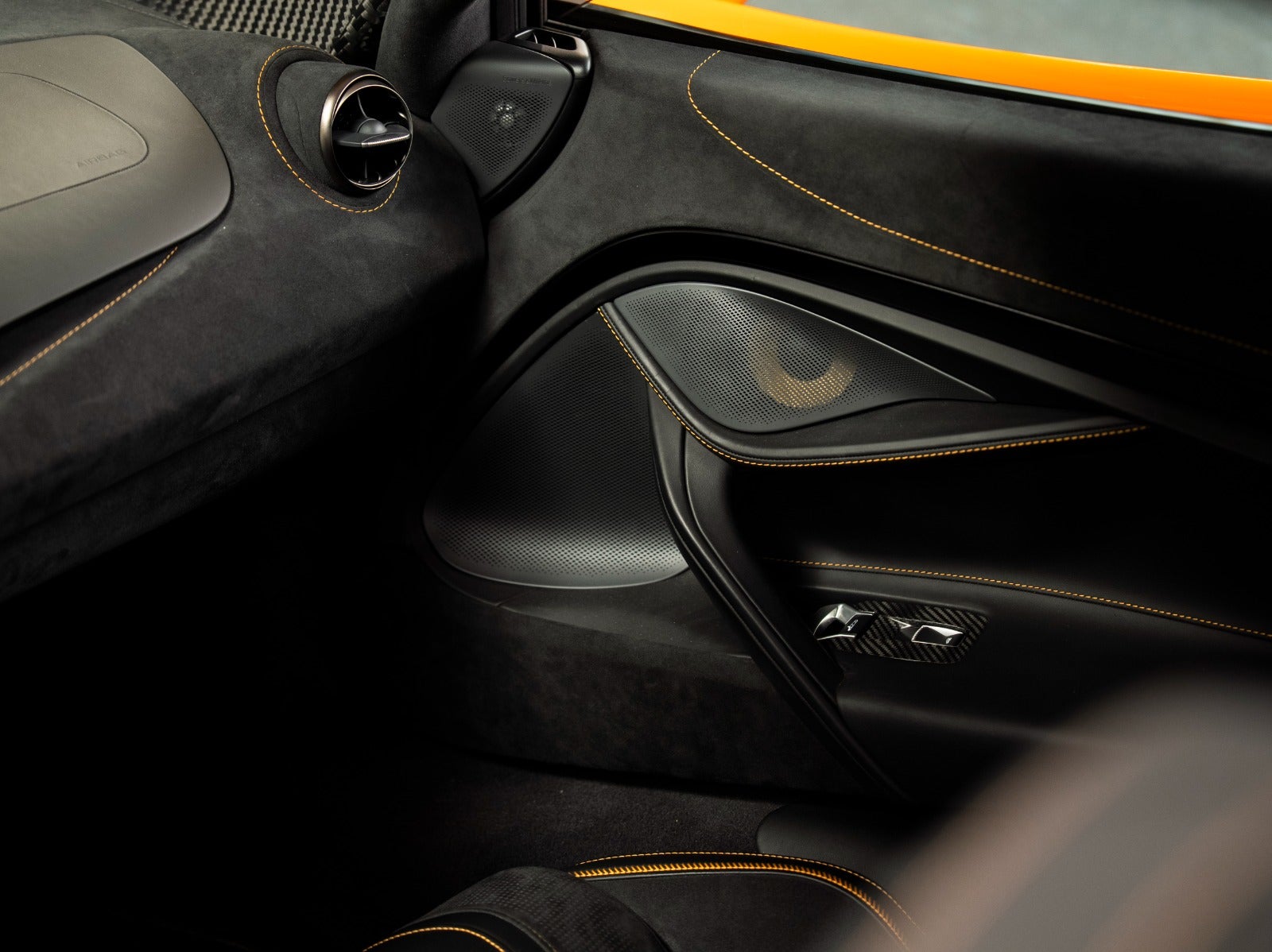 Gallery image 16 of 20