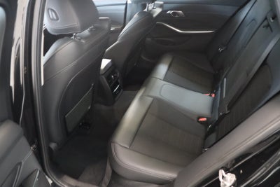 BMW 330e Touring Sport Line aut.