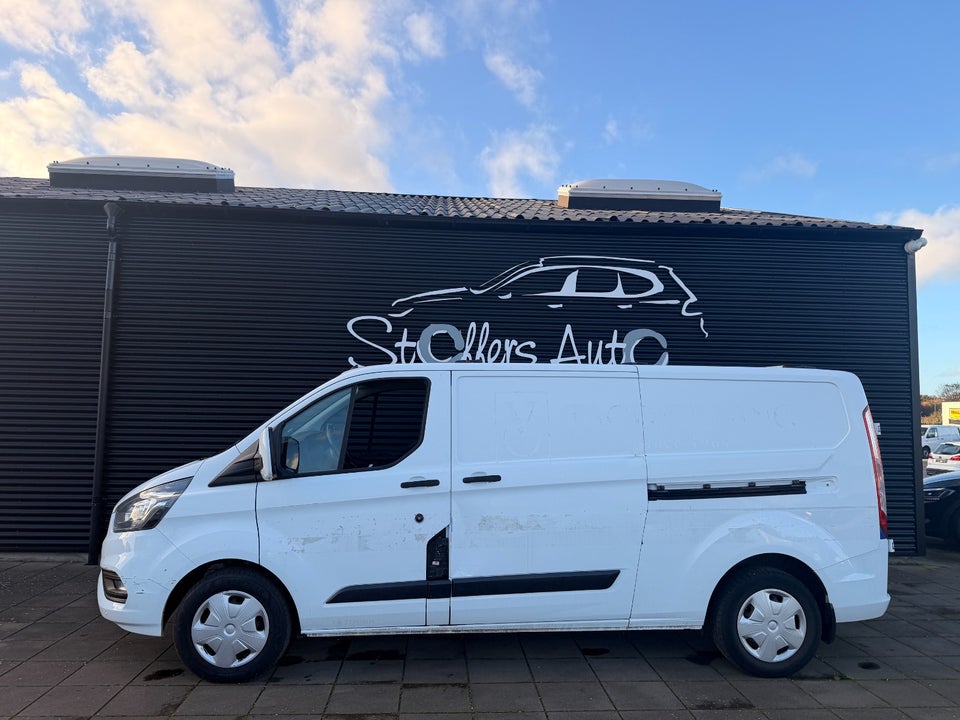 Ford Transit Custom 320 L2, Billede 1
